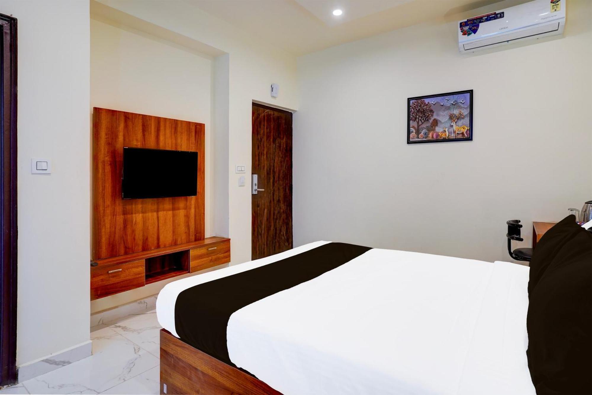 Super Townhouse Marathahalli Near Klm Fashion Mall バンガロール エクステリア 写真