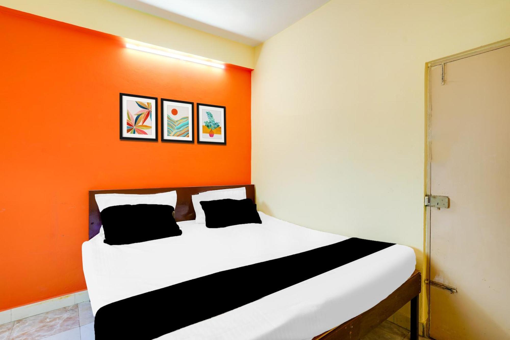 Super Townhouse Marathahalli Near Klm Fashion Mall バンガロール エクステリア 写真