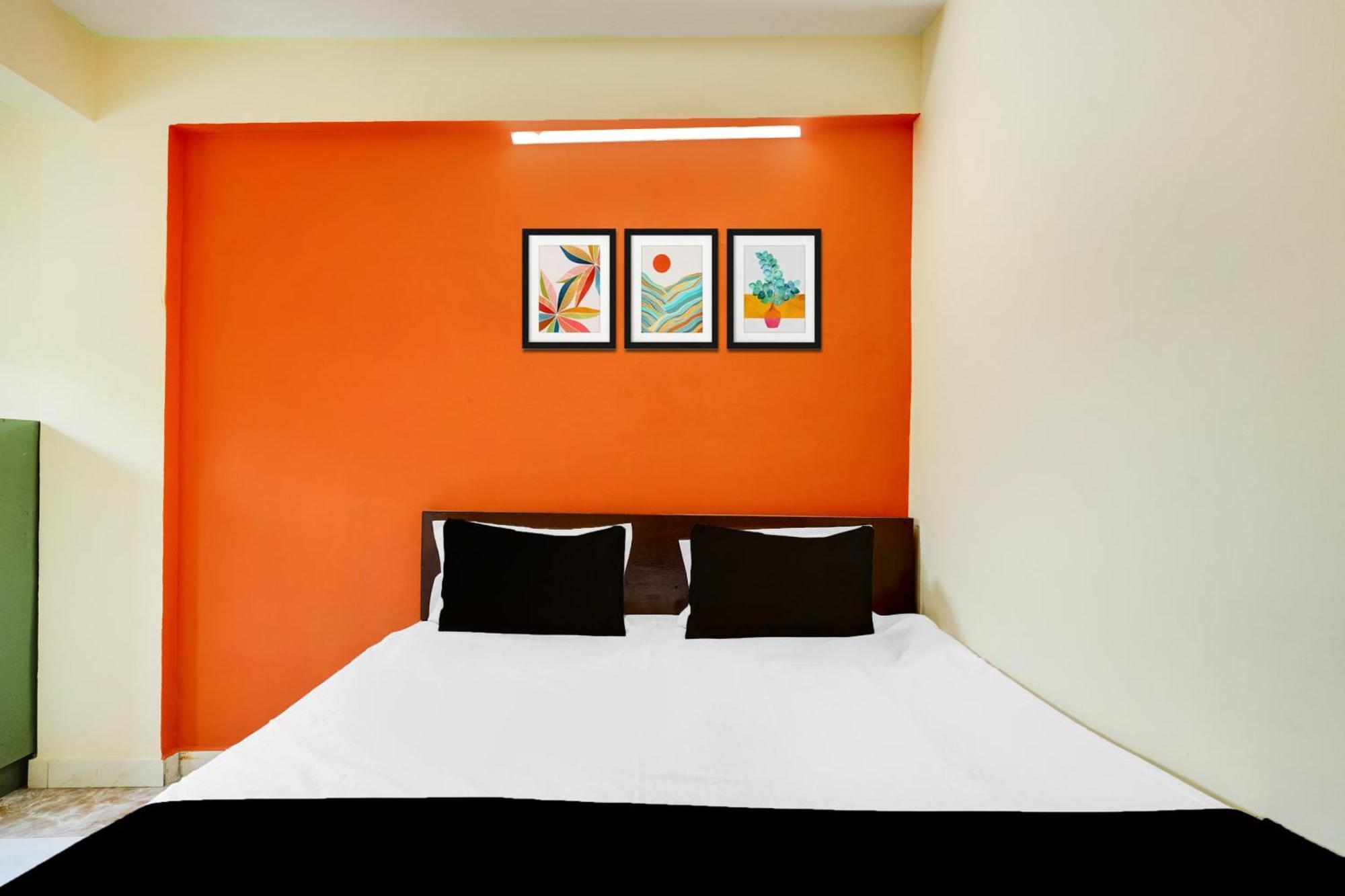 Super Townhouse Marathahalli Near Klm Fashion Mall バンガロール エクステリア 写真