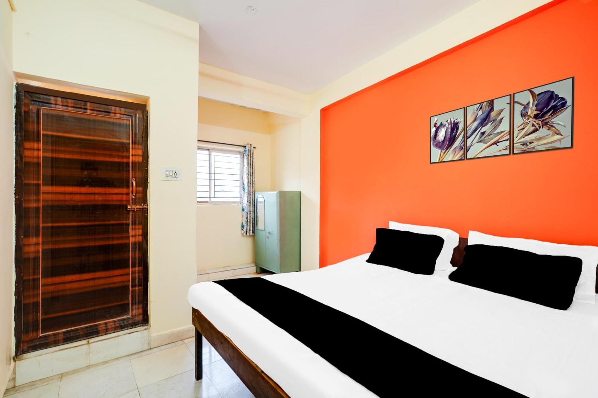 Super Townhouse Marathahalli Near Klm Fashion Mall バンガロール エクステリア 写真