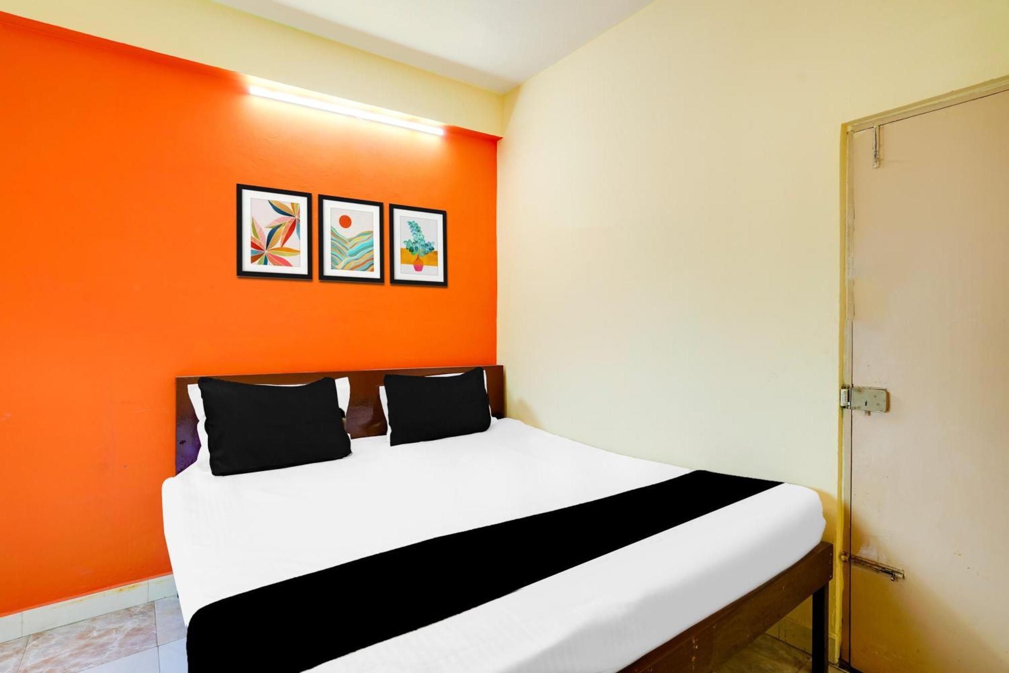 Super Townhouse Marathahalli Near Klm Fashion Mall バンガロール エクステリア 写真